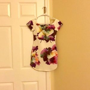 A’Gaci white floral mini dress NWT size S